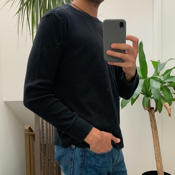 GAP KNIT SHIRT, COLOR BLACK, SIZE LARGE, crewneck, 100% Cotton. - Picture 2 of 6